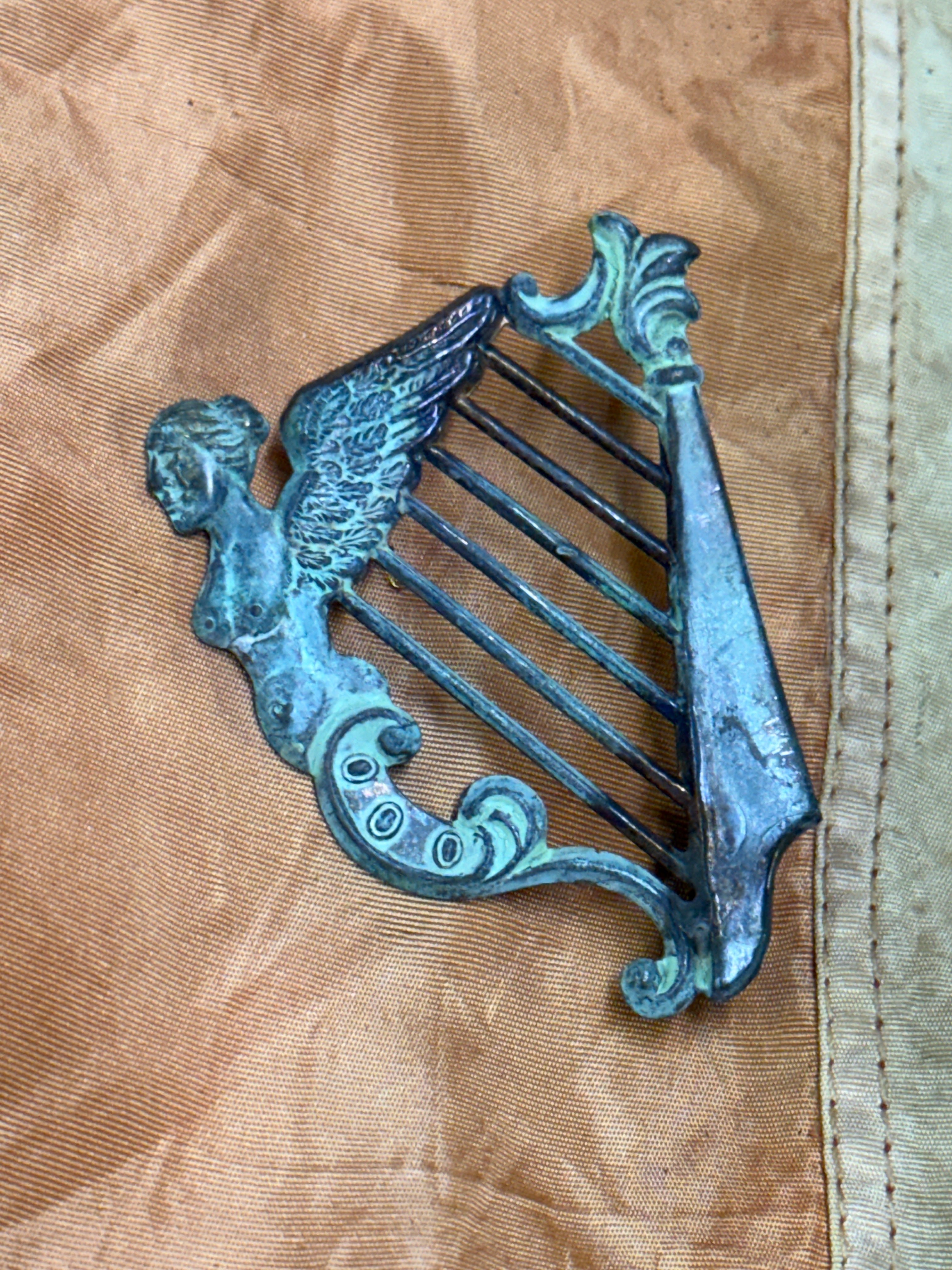 RARE Authentic Civil War Union 69th NY Irish Brigade "Harp of Erin" Kepi Badge Insignia Relic