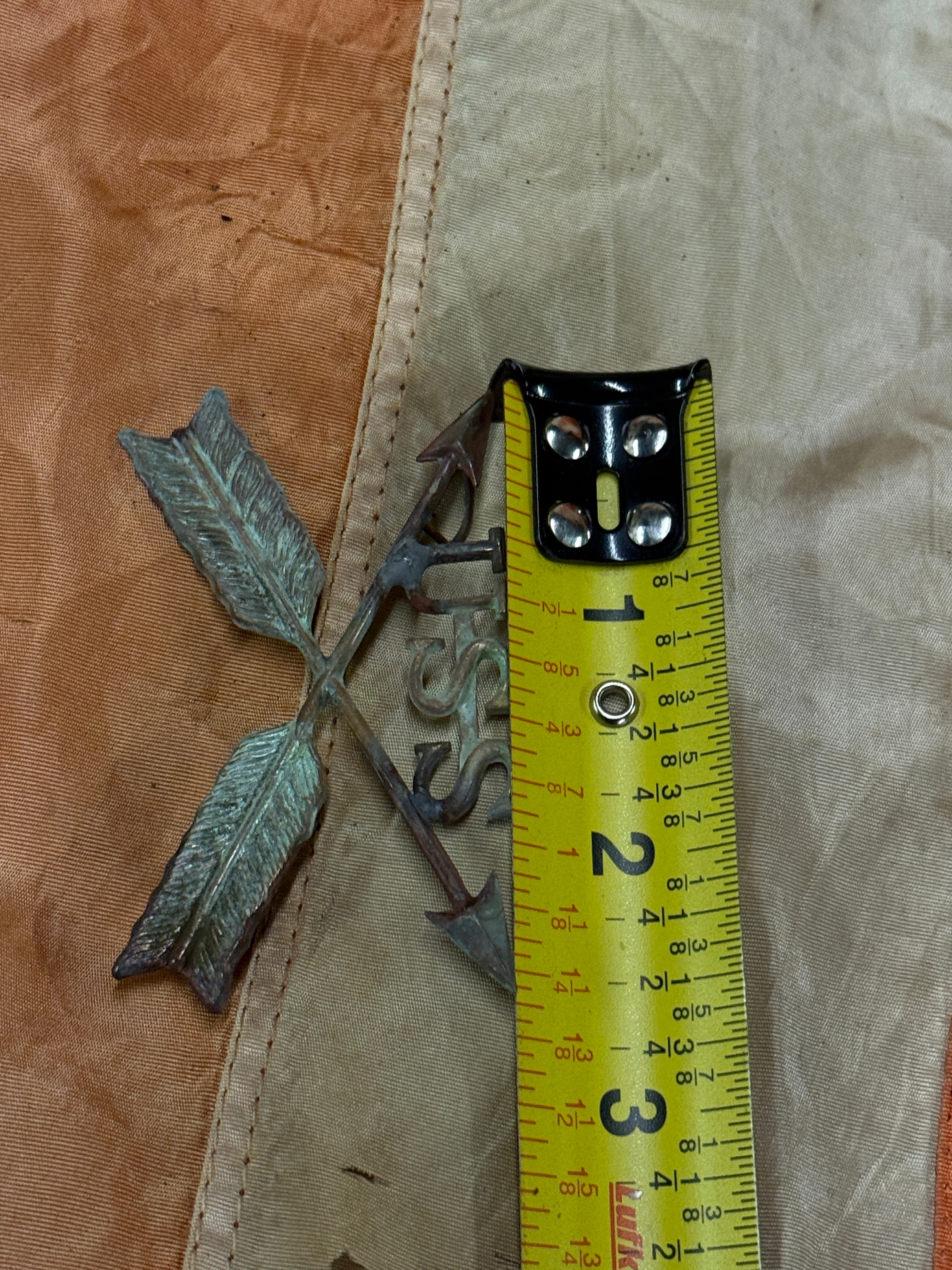 RARE Authentic Indian Wars US Army United States Scouts (USS) Crossed Arrows Hat Badge (c. 1870s-1890s) - W/ Prongs