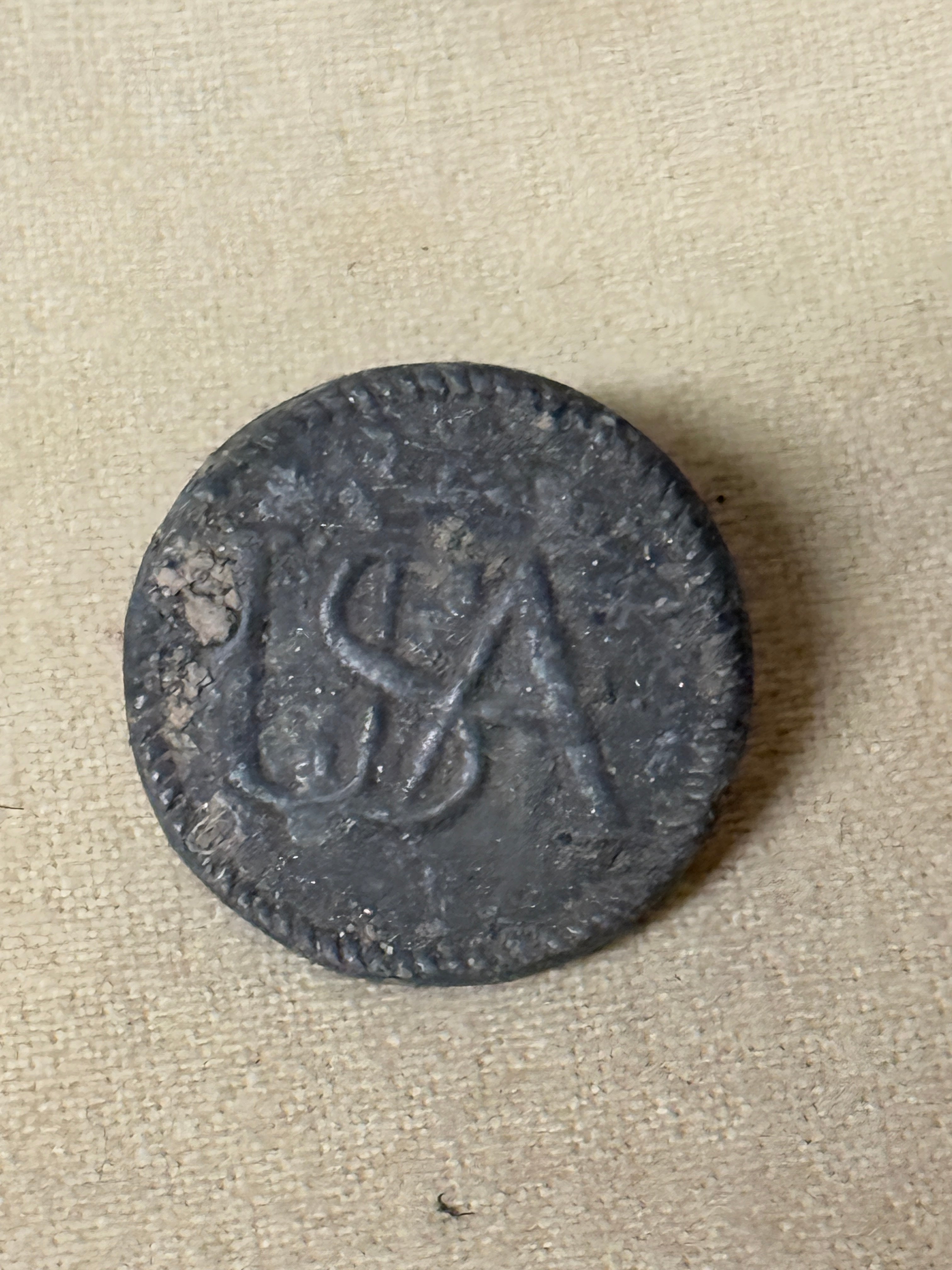 RARE Authentic Revolutionary War Continental Army "USA" Script Pewter Coat Button - Circa 1777-1784 (Excavated Relic)