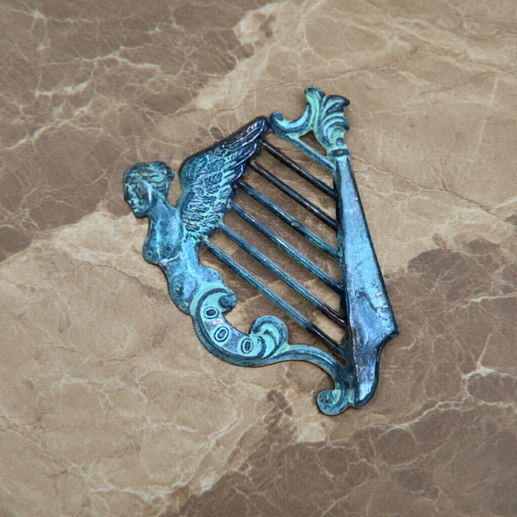 RARE Authentic Civil War Union 69th NY Irish Brigade "Harp of Erin" Kepi Badge Insignia Relic
